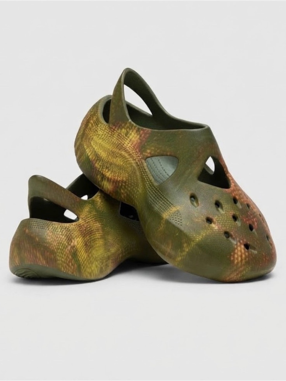 Crocs x Dingyun Zhang Diffuser Clog (Army Green) Slides M 10 / W 10 Unisex New